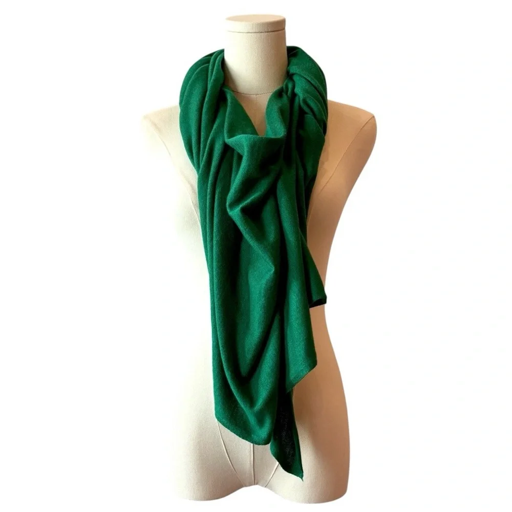 Kerisma Wool Arcylic Emerald Green Soft Knit Poncho Wrap Scarf Shawl Women Drape - Picture 3 of 14